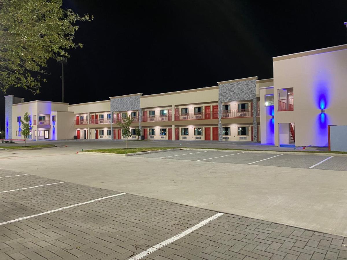 Lone Star Inn - Dickinson Exteriér fotografie